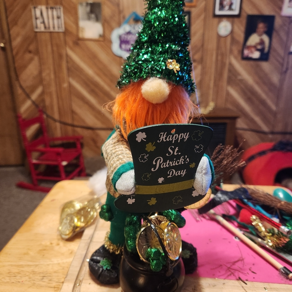 Handmade Gnomes - Picture 6 of 12
